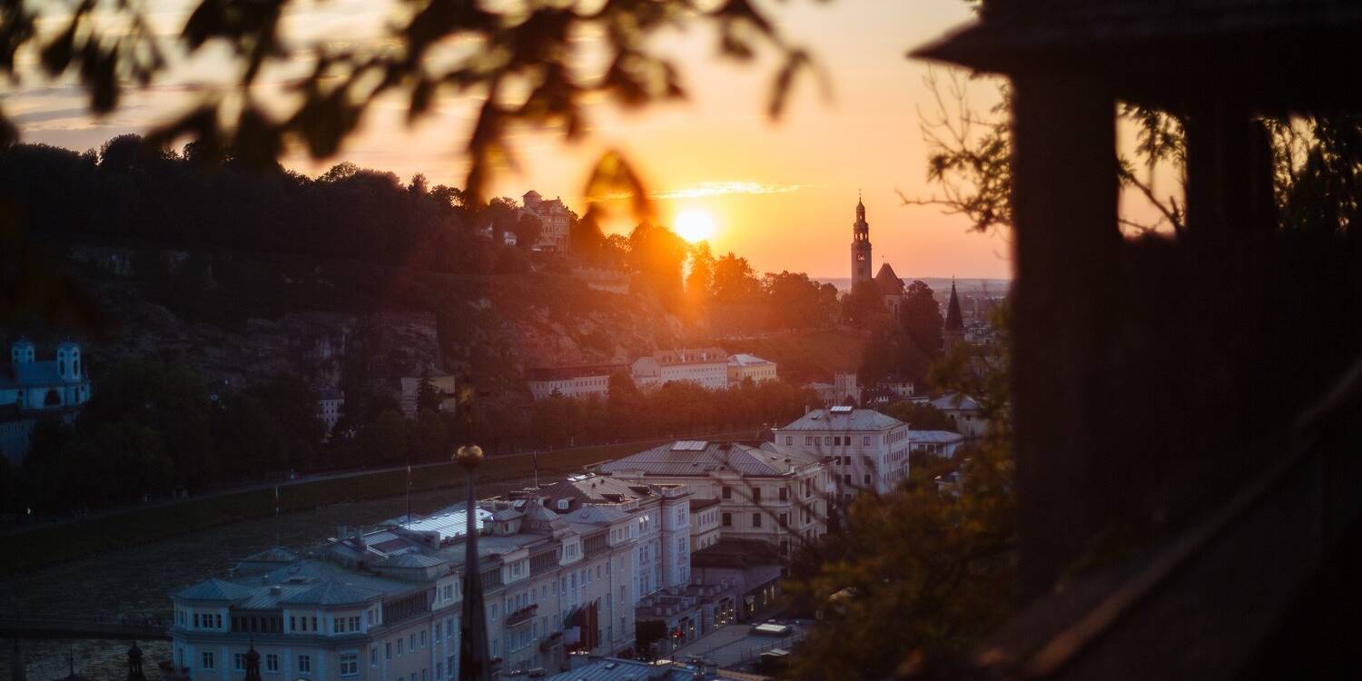 Mit Alter Linse Durch Die Stadt – Zuiko Auto-S 50Mm F/1.2 16 Kaputzinerberg - Testbild Zuiko Auto-S 50Mm F/1.2
